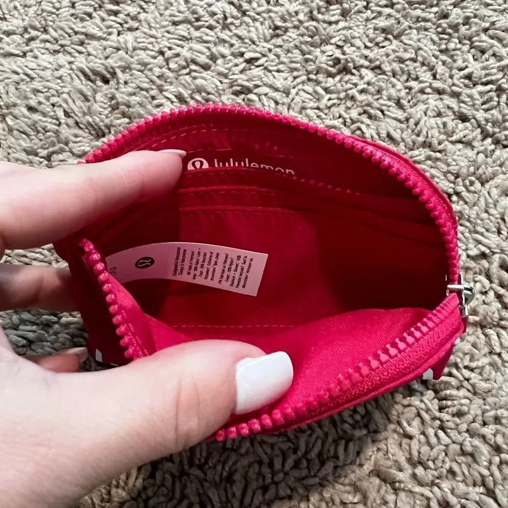 Lululemon Clippable Card Pouch - Picture 9 of 12